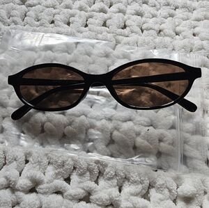 Givini Sunglasses NWOT